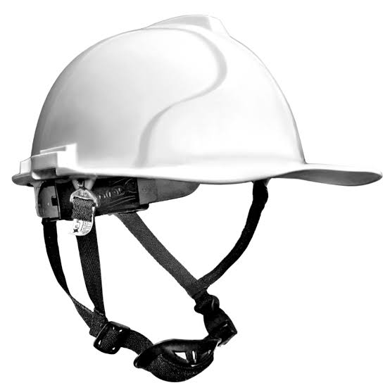 Casco de seguridad blanco con visera frontal y barboquejo